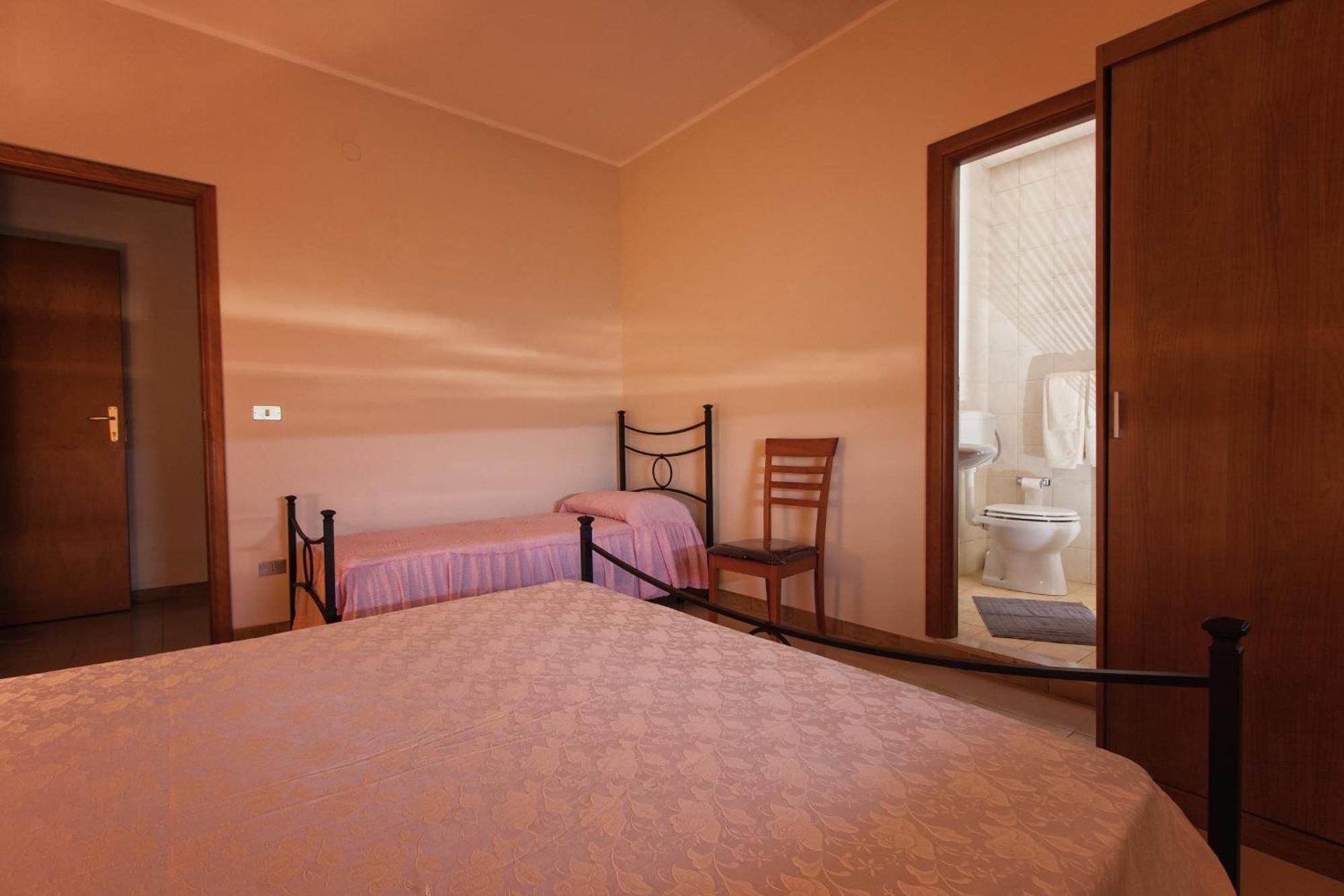 Giacchi B&B casa vacanza Canicattini Bagni Esterno foto
